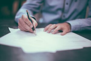 LEGAL CONSIDERATIONS TO MAKE WHEN STARTING A NEW BUSINESS