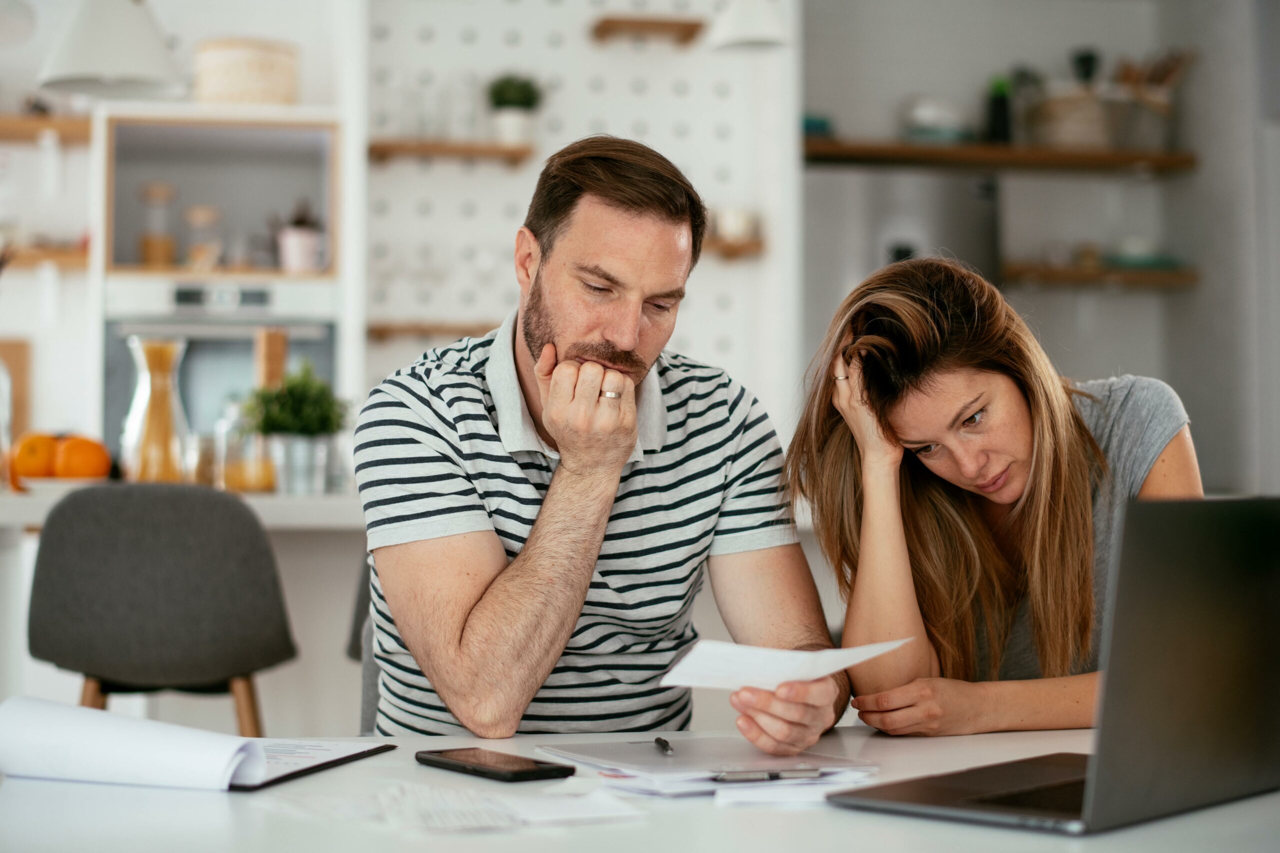 Two Brisbane locals attempting to purchase a property without a lawyer